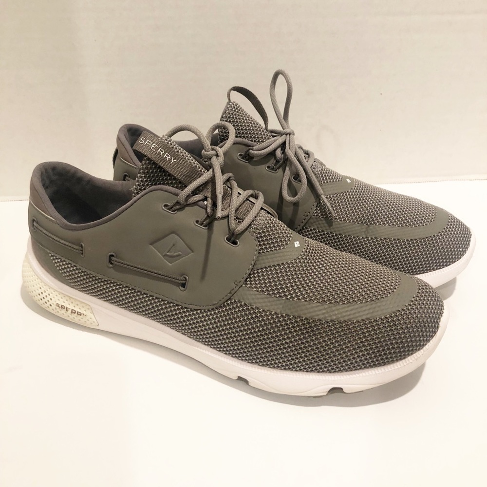 Sperry Topsider 7 seas Boat Sneaker  Sz 13